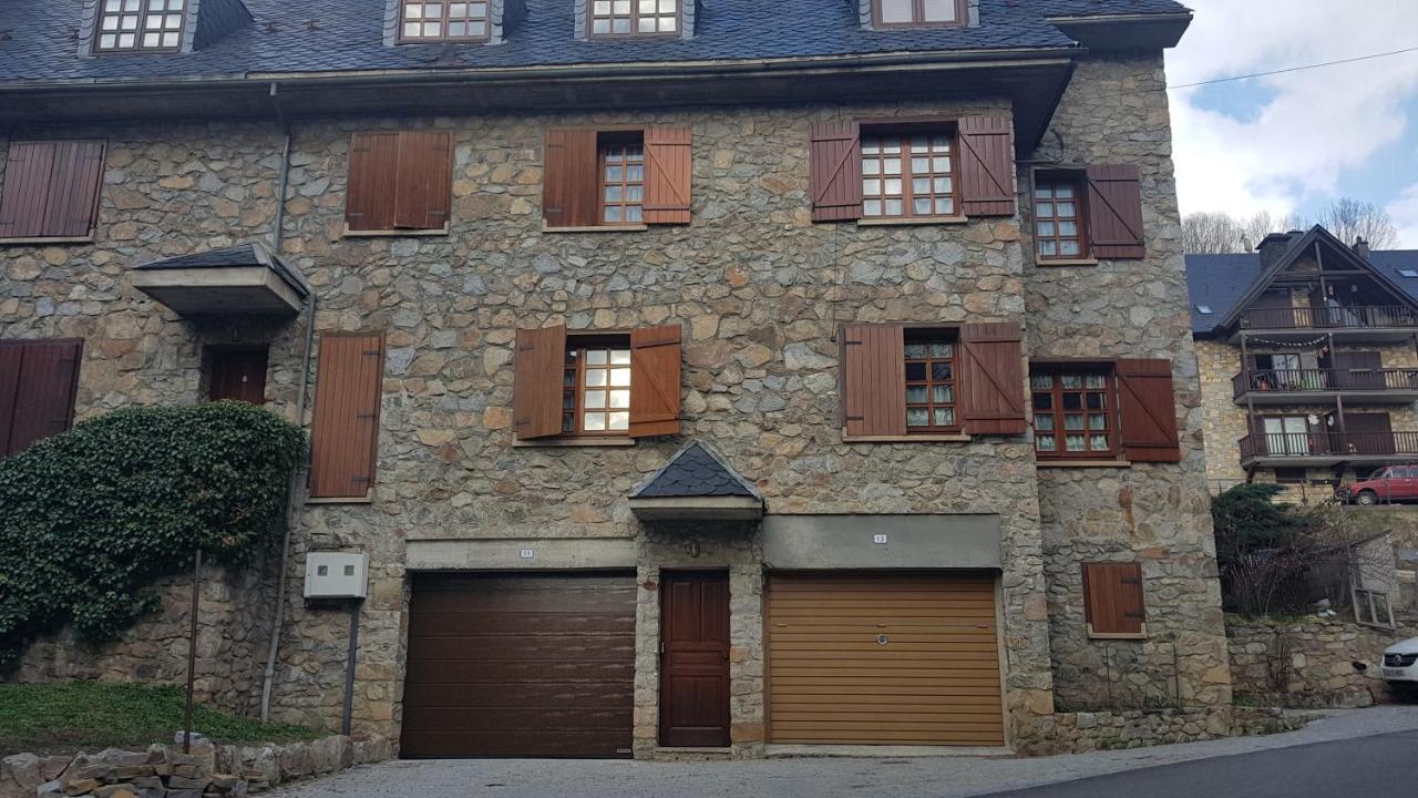 Eth Ceu De Salardu Apartment Bagian luar foto